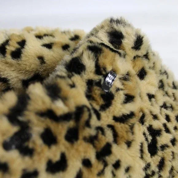 Kristen Blake Woman's Vest Medium Faux Fur Animal Print Full Zip Pocket - Picture 4 of 5